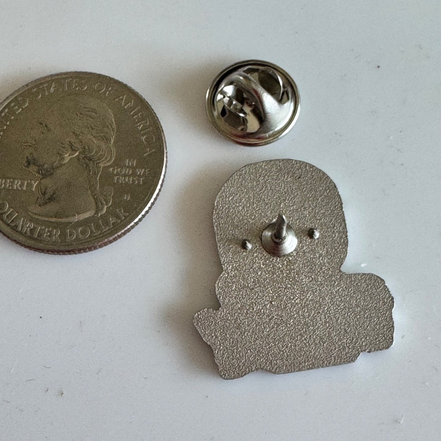 Vtg The Distinguished Gentleman’s Ride Motorcycle Helmet Pin DGR gentlemans