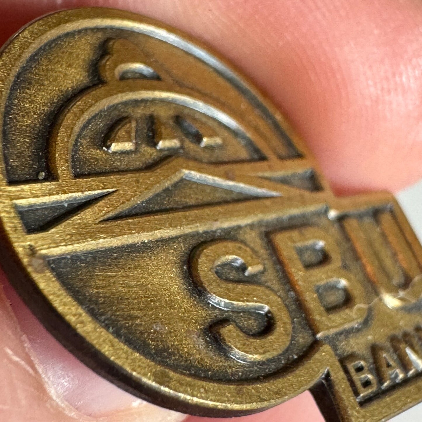 Vintage Savings Bank of Utica Logo SBU Bank Lapel Pin