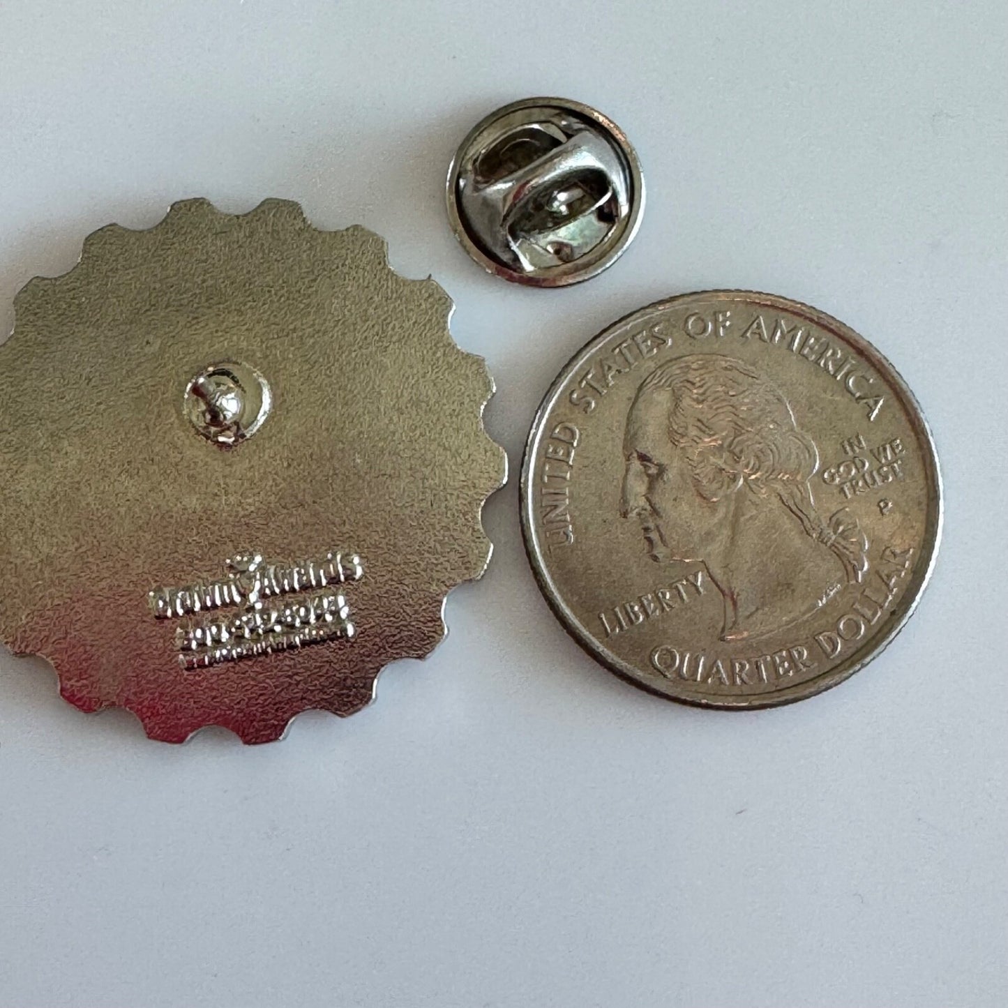 ʻOlala Red Bottle Cap Pin – “Life’s Better Chilled” Collectible Olala