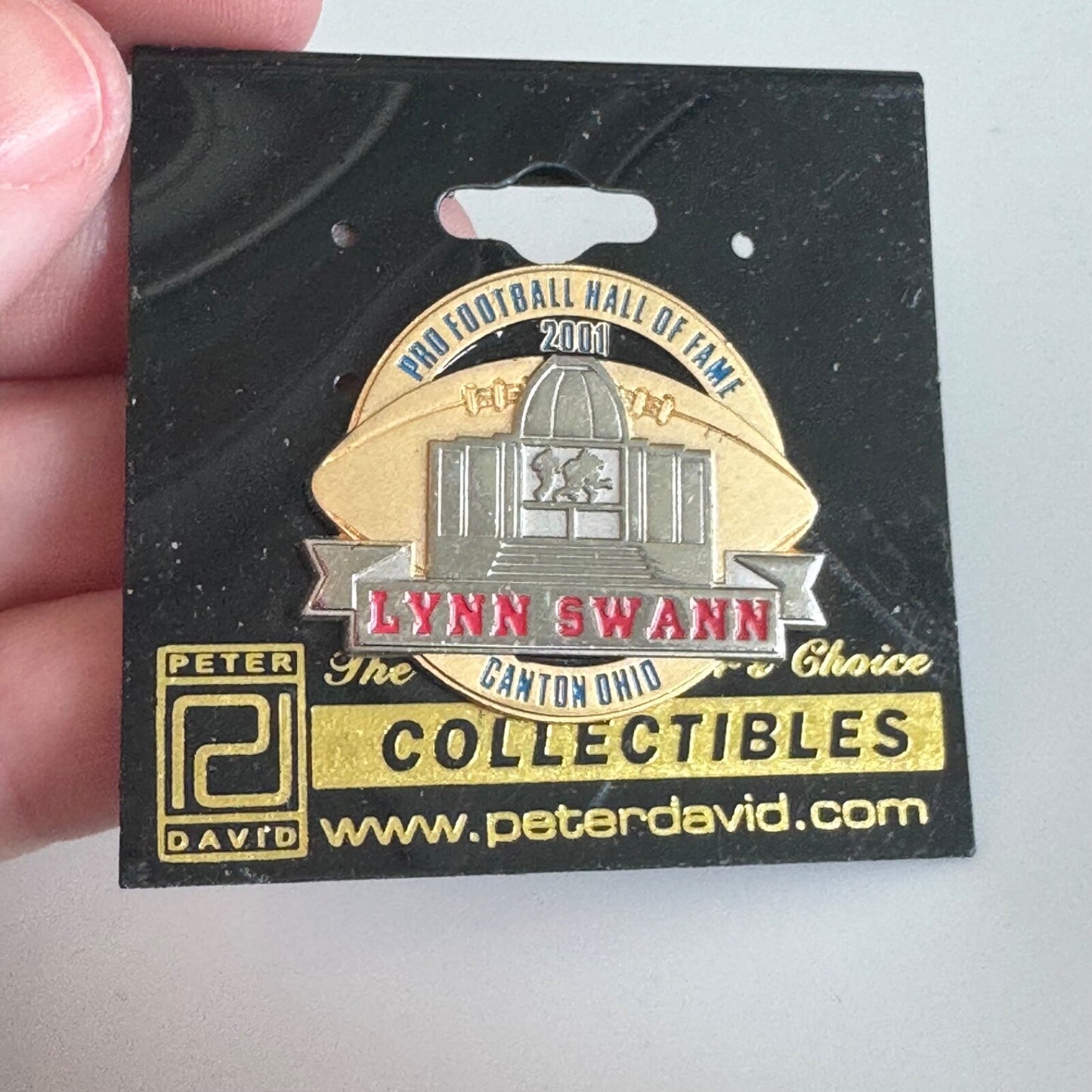 Lynn Swann Hall of Fame Pin – 2001 NFL Canton Ohio Collectible New on Card