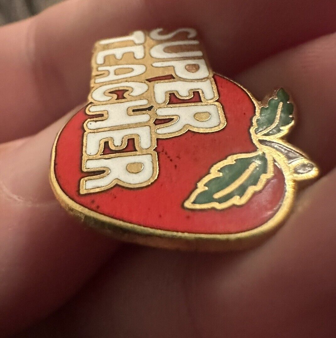 Super Teacher Lapel Pin Red Apple