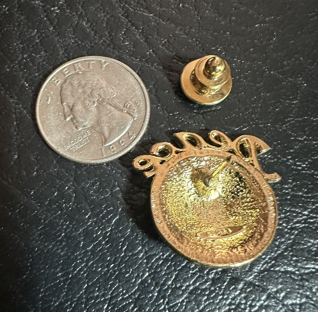 VINTAGE & RARE AVON WORLD PEACE ON EARTH PIN