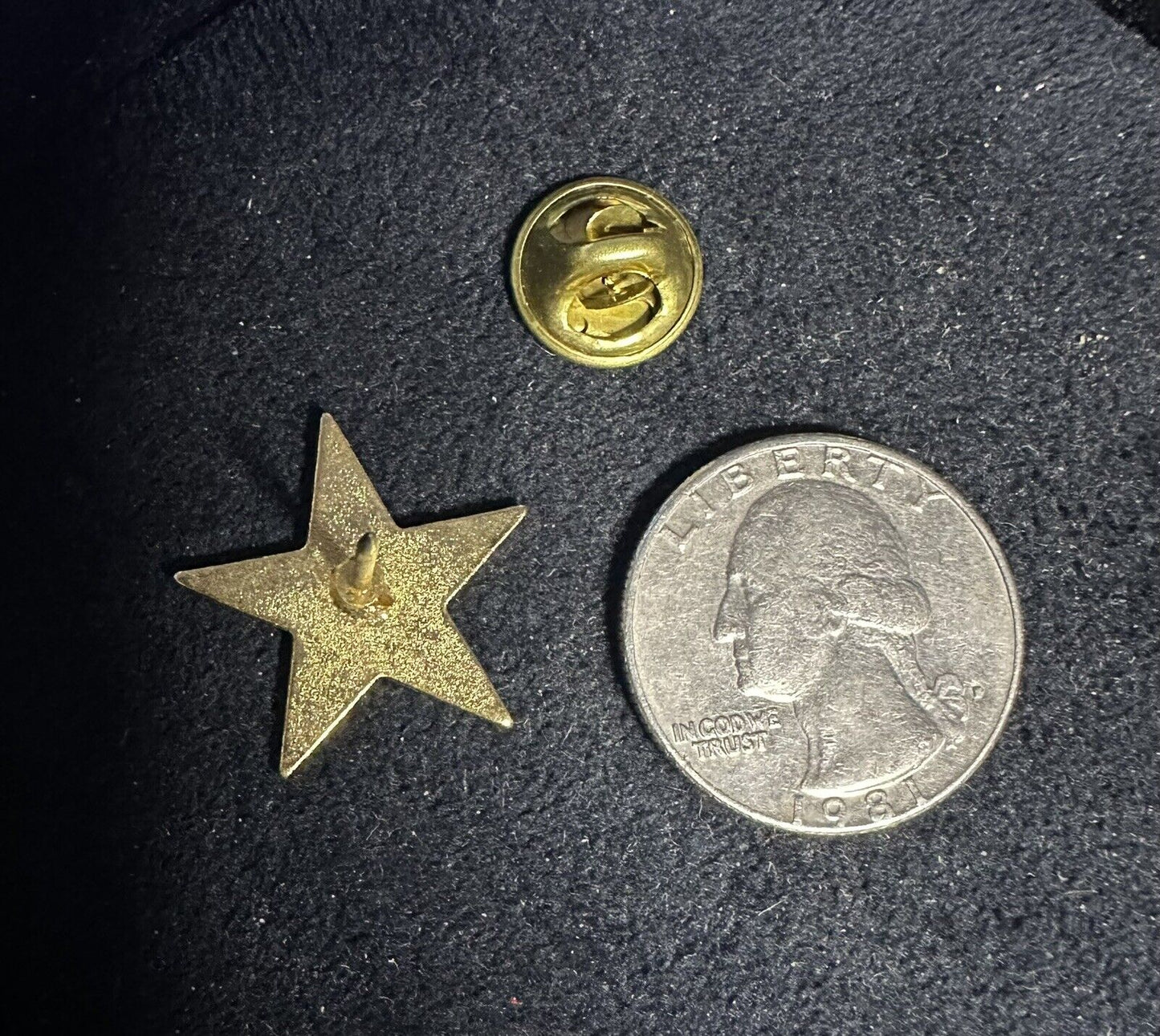 Vintage - Blue Star TEXAS Longhorn Steer Tie Tack Lapel Hat Pin Lone Star Cowboy