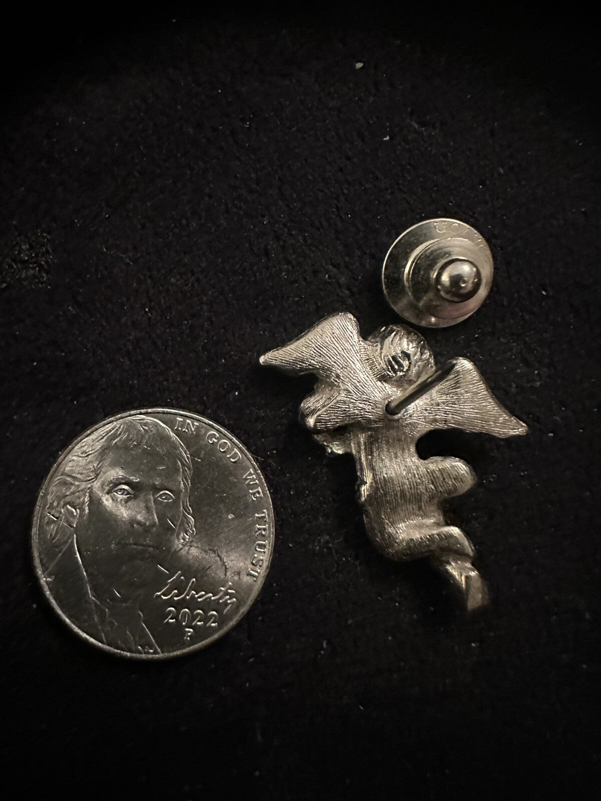 AVON Angel Lapel Pin Silver Tone Faux Marcasite Cherub Wings