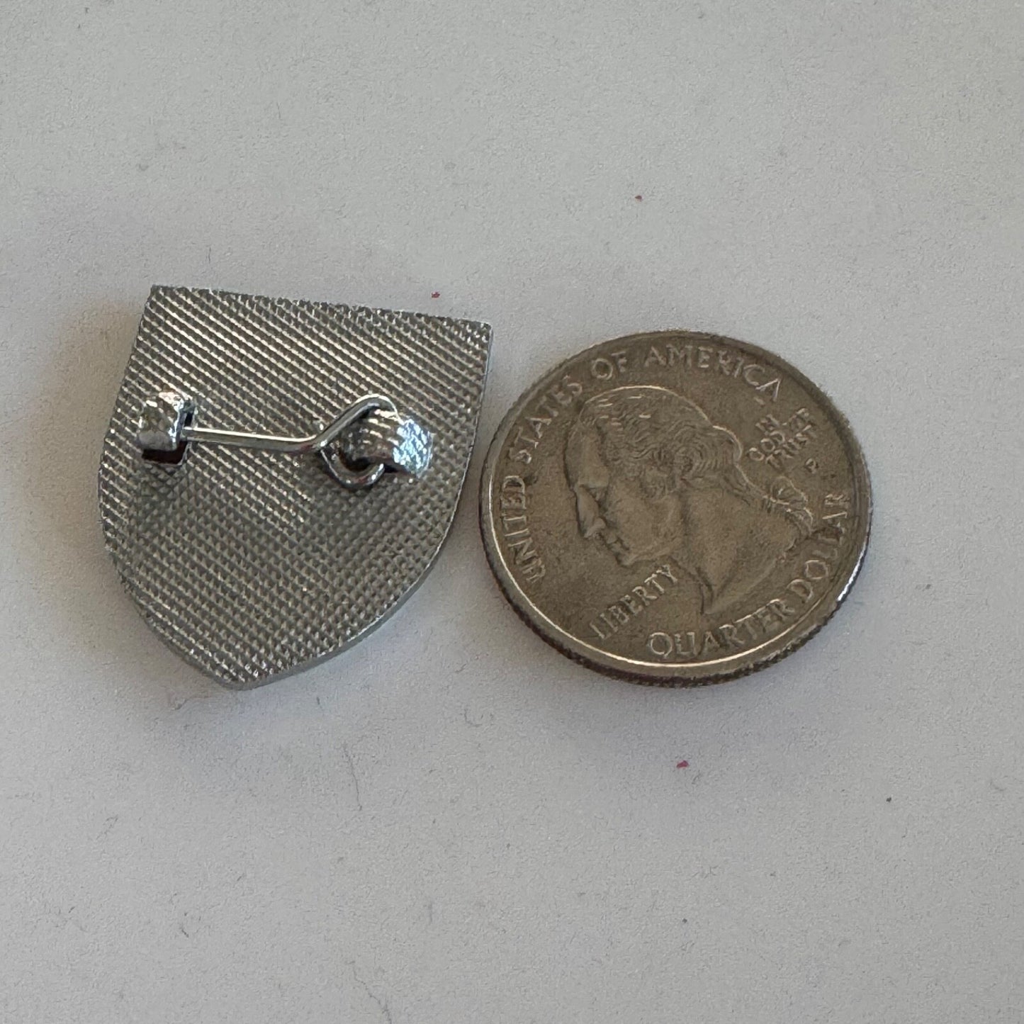 Vintage England Flag Union Jack Shield Crest Lapel Pin