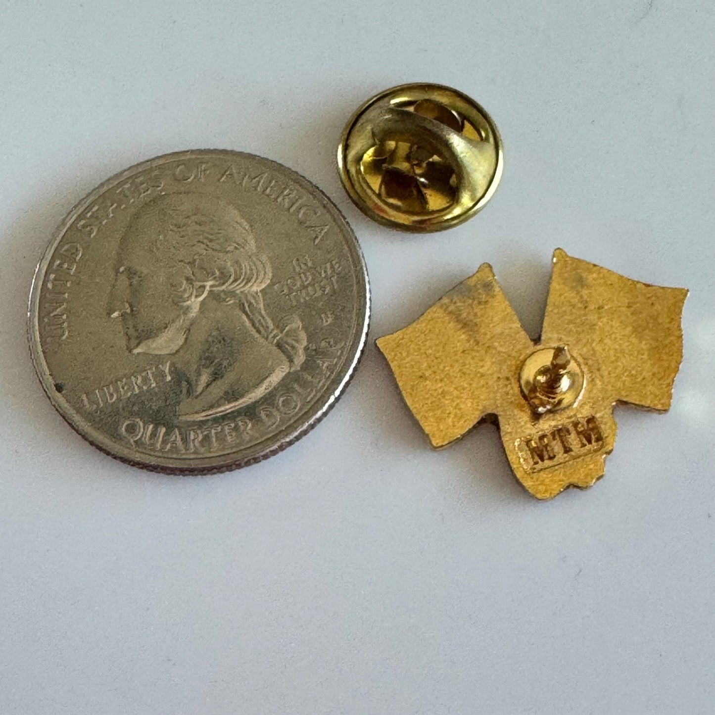 Vintage Oklahoma USA Flag Native American Dual Flag Lapel Pin