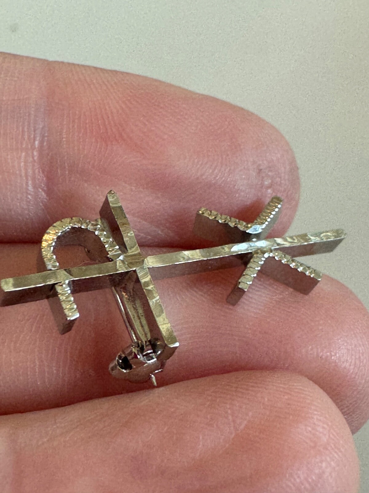 Silver Tone Chi Rho Christian Cross Symbol Brooch Lapel Pin