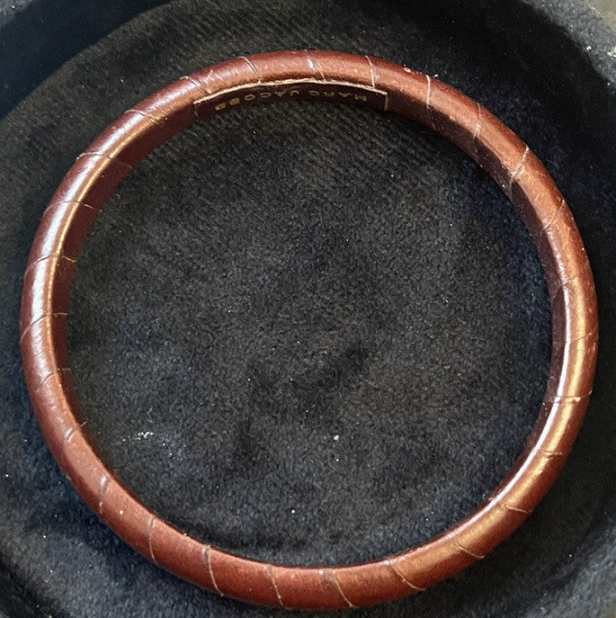 Timeless Women’s Brown Leather Marc Jacobs Bangle Bracelet 8”