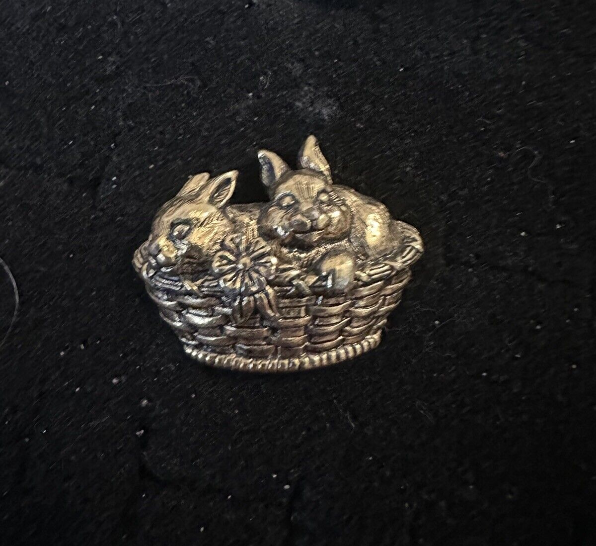 Vintage Bunny Rabbit Basket Brooch Pin Avon Basket of Love Goldtone Easter