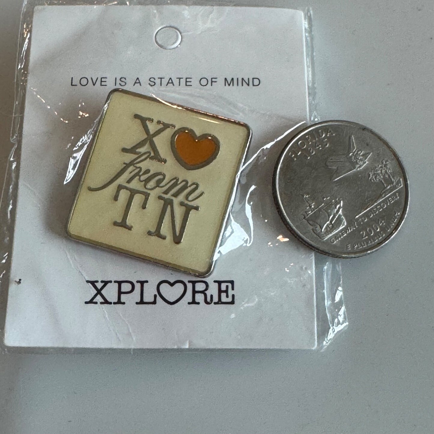 Xplore “XO from TN” Tennessee State Love Enamel Pin – Carded