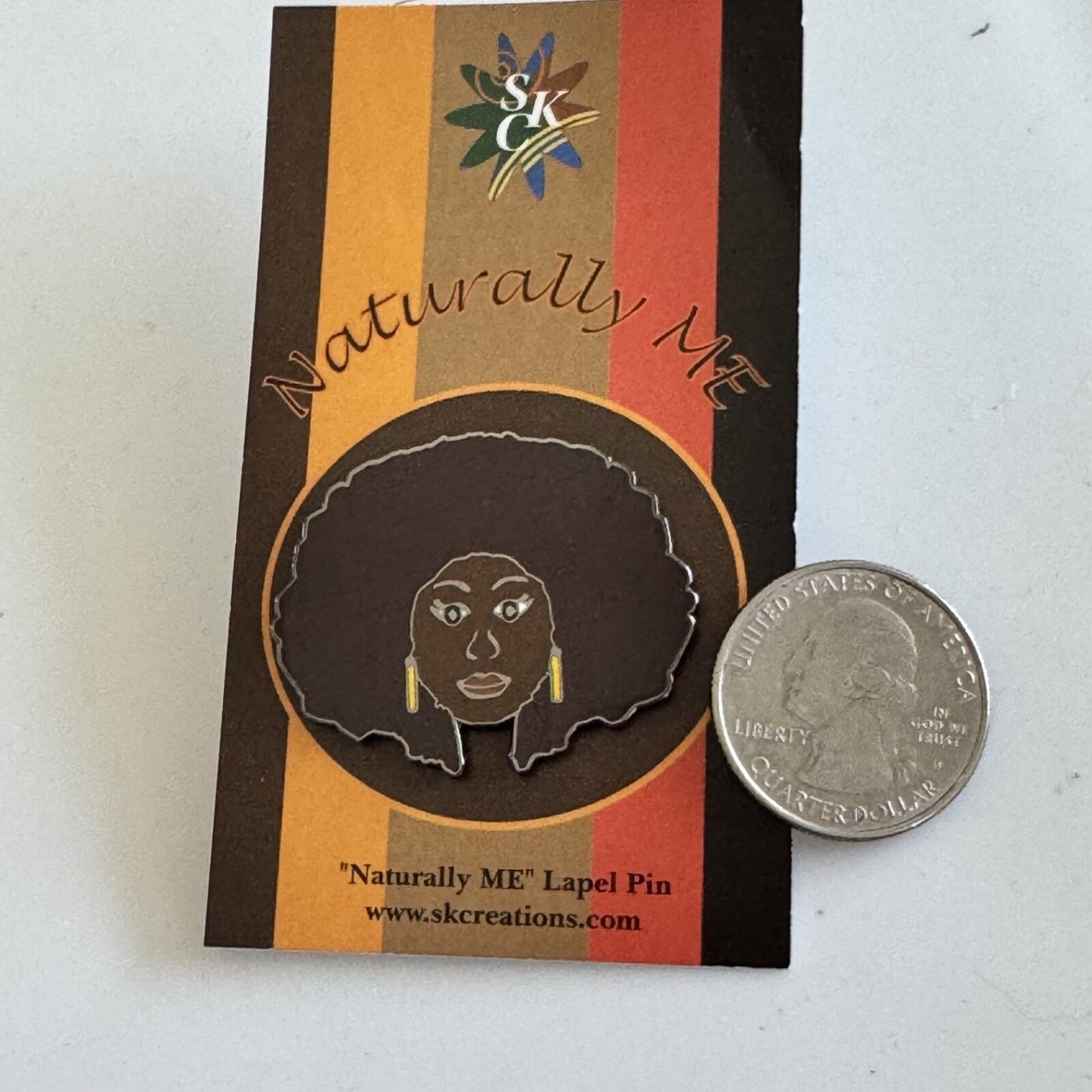 Naturally Me SKCreations African American Lapel Pin Brown Hair w Streaks NWT