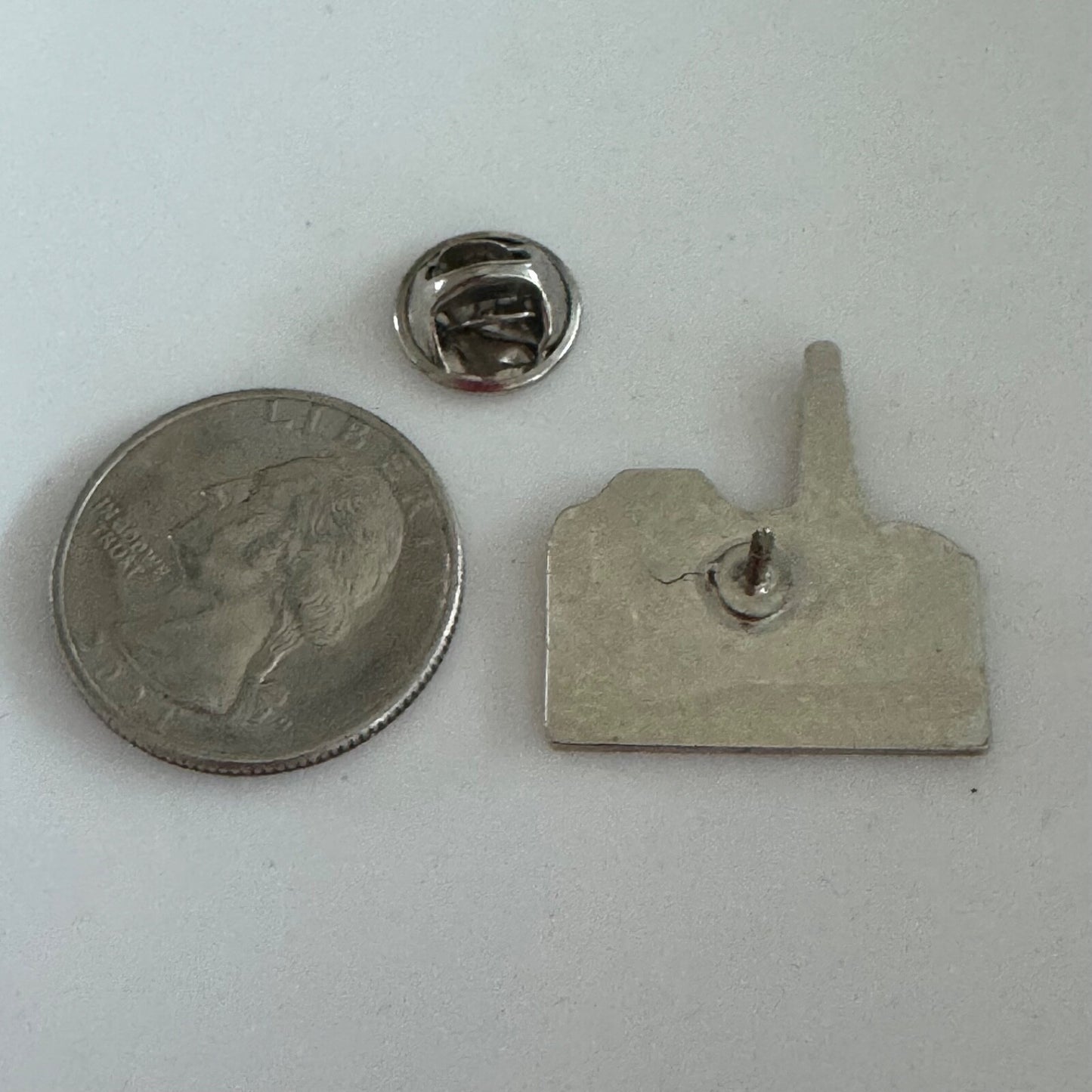 Vintage Toronto Skyline Lapel Pin CN Tower The World Within A City Souvenir