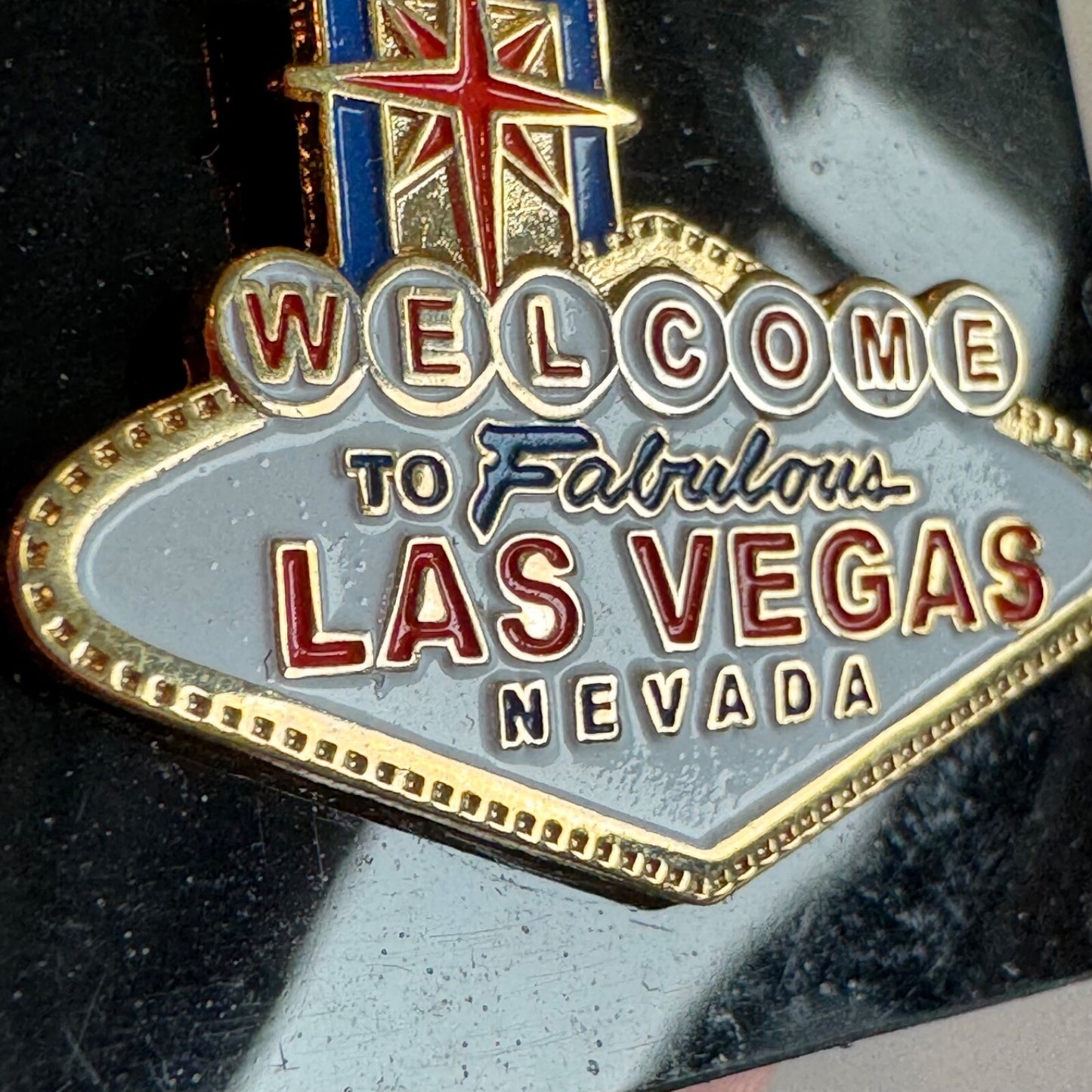 Welcome to Fabulous Las Vegas Nevada Enamel Pin – Iconic Sign