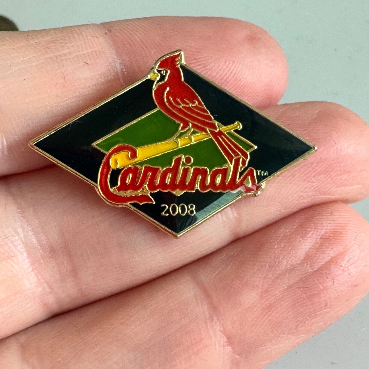 St. Louis Cardinals 2008 Logo Pin – MLB Enamel Badge