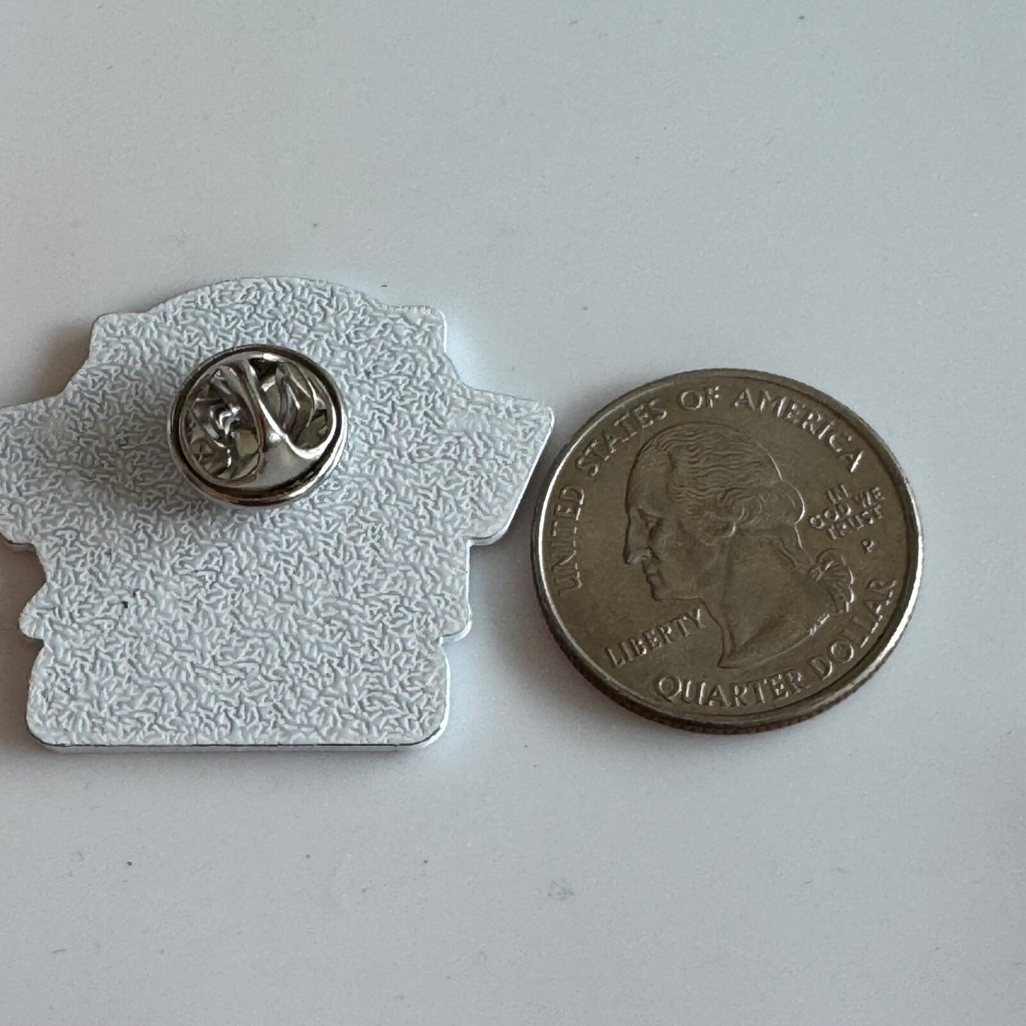 Tullamore D.E.W. "Toast the Bar" Irish Whiskey Promo Pin Dew