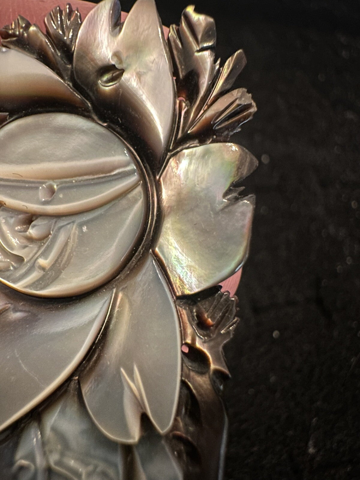 Antique Mother Of Pearl Carved Floral Victorian Brooch Pin - Stunning - Estate