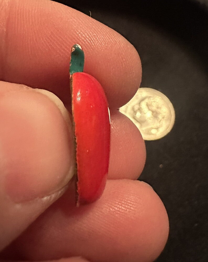 Red Apple Green Leaf Pin Metal Lapel Enamel Collectible Vintage