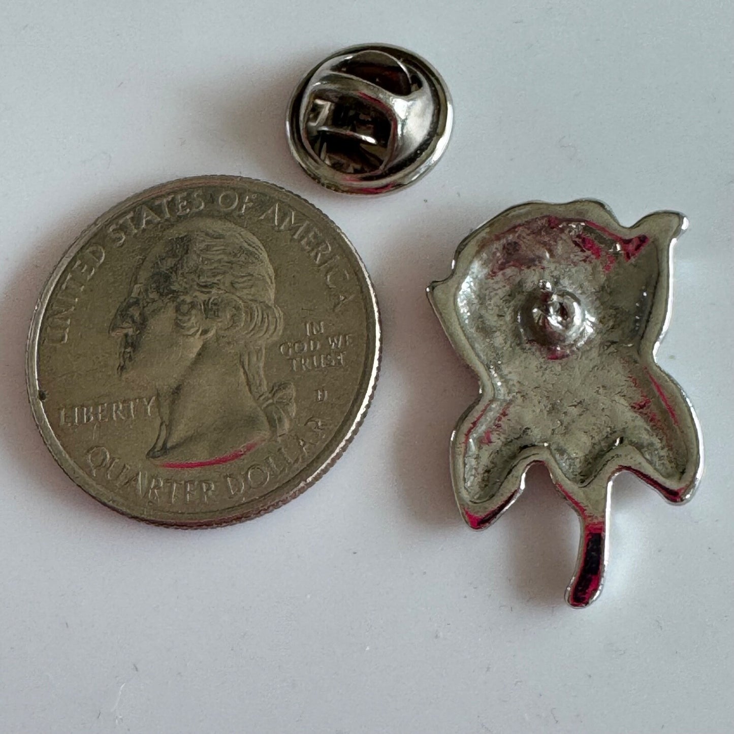 Vintage Silver Rose Bloom Pin – Polished Floral Metal Brooch