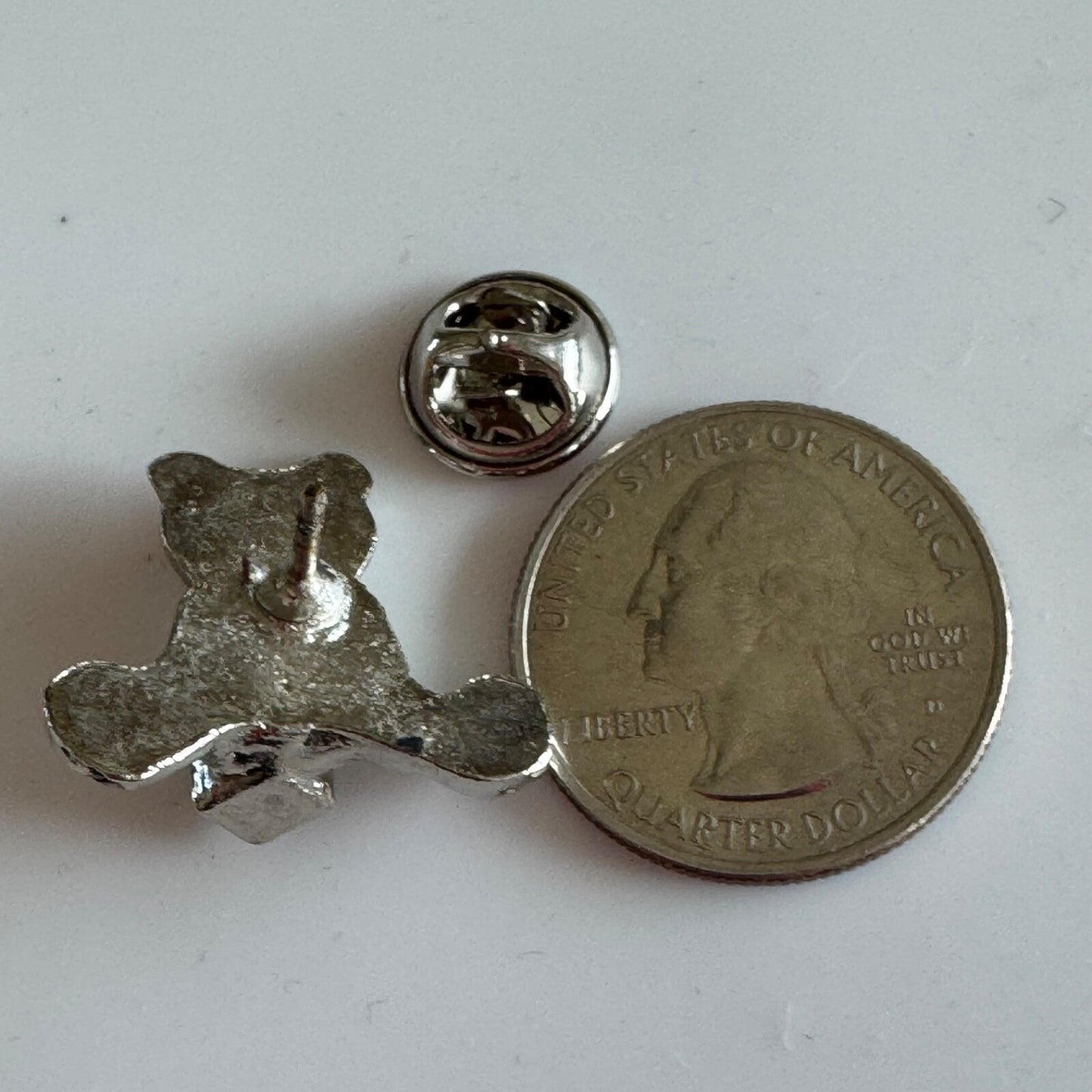 Vintage Silver Teddy Bear Brooch – Toy Bear Pin with Alphabet Block 'H'