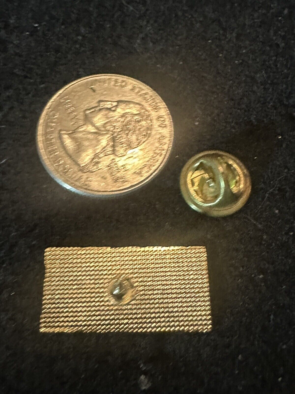 MARINE DAD Lapel Pin Hat Tac Son Daughter Gold Tone