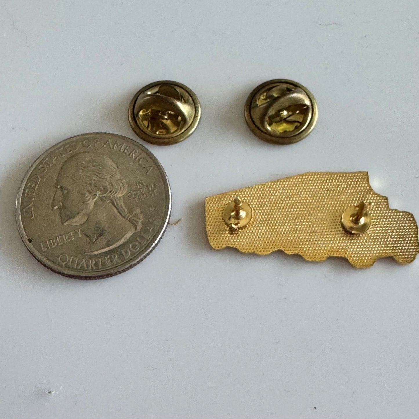 Vtg ABF Freight Semi Double Tractor Trailer Truck Gold Tone Enamel Lapel Pin