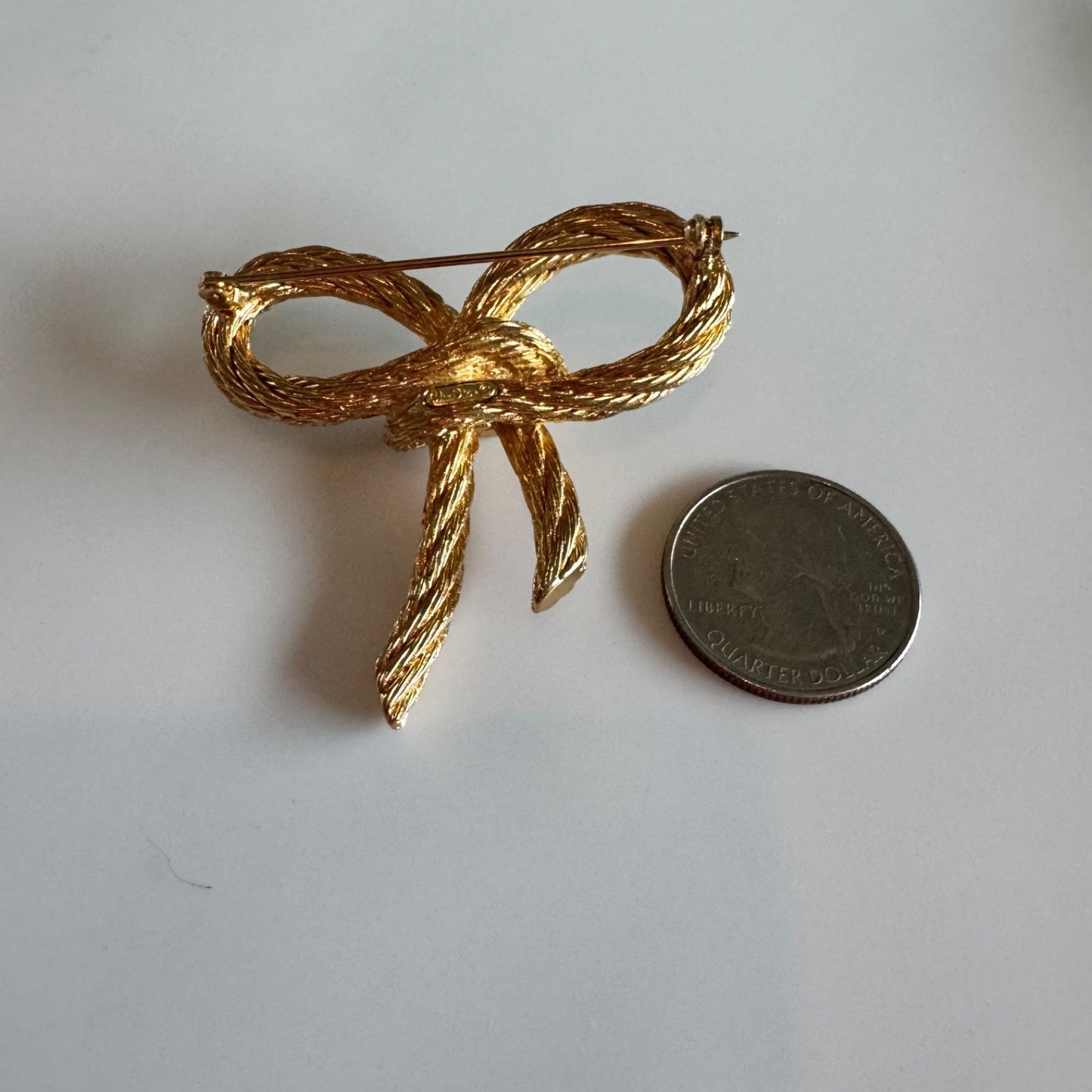 Vintage Christian Dior Gold Tone Bow Brooch – Textured Rope Style Pin