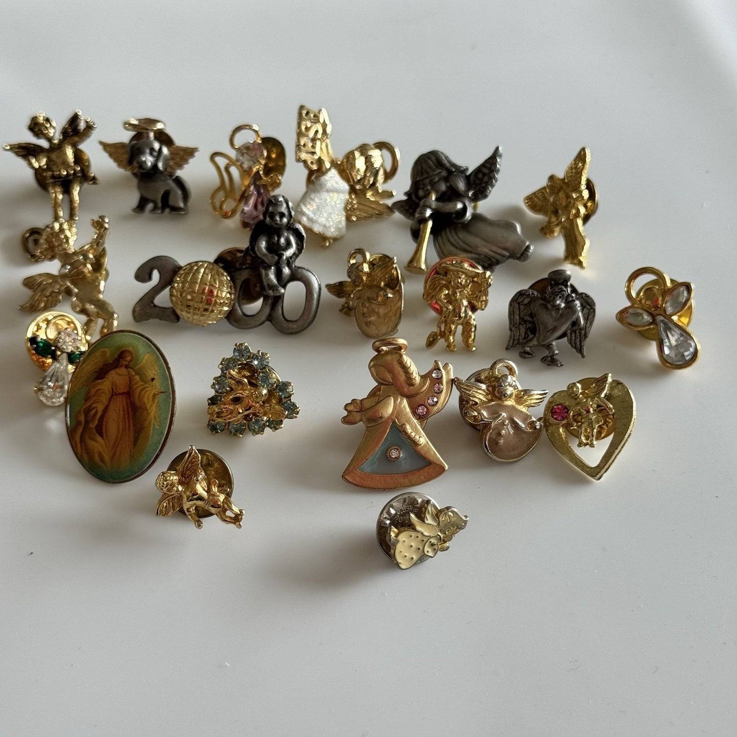 Sachet of Guardian Angels Cherubs Pins Lot 20 Vintage Mystery Bag Blessings