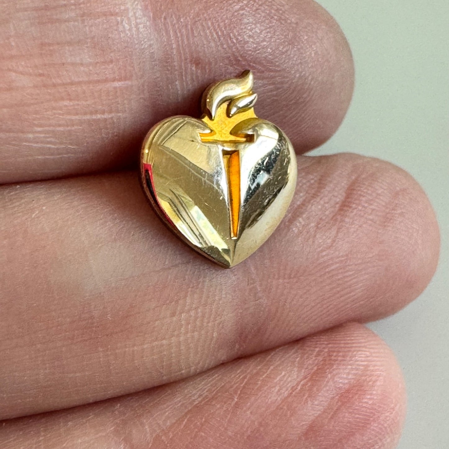 American Heart Association Gold Heart Logo Service Award Lapel Pin 1/10 10k GF