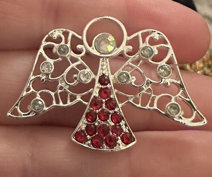Vintage Avon Birthstone Heavenly Angel Pin 2008 Birthday July Red Jewelry Ruby
