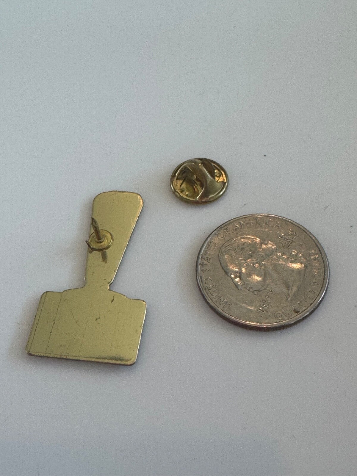 Vintage Warsteiner Village 1996 96 Beer Lapel Pin