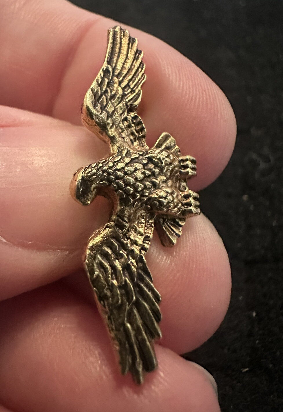 Vintage Eagle Bird Gold Tone Brooch Pin 1 1/4”