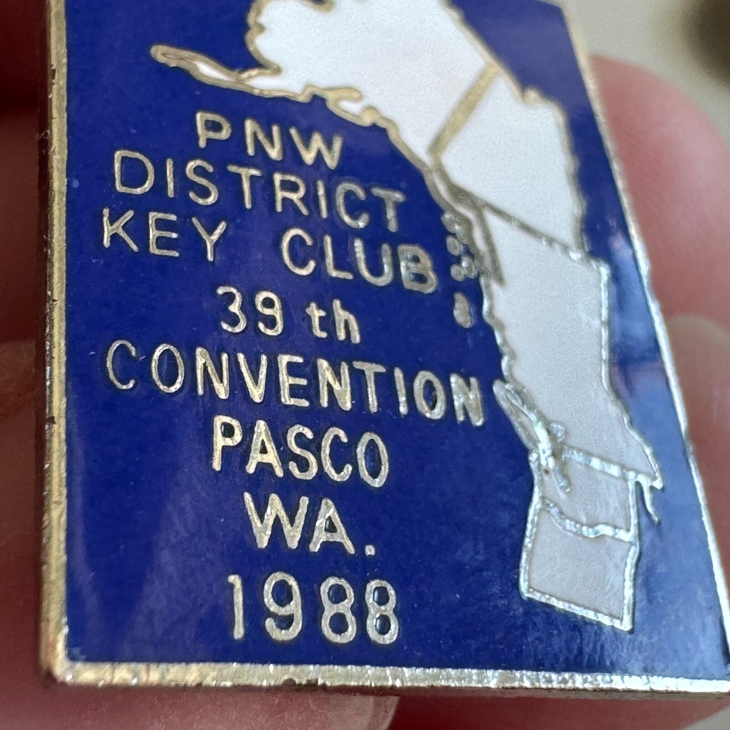 Vintage 1988 PNW District Key Club 39th Convention Pasco WA Lapel Pin