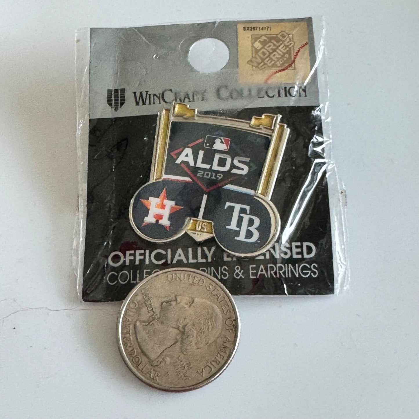 2019 ALDS Pin – Astros vs Rays Playoff Series WinCraft MLB Badge
