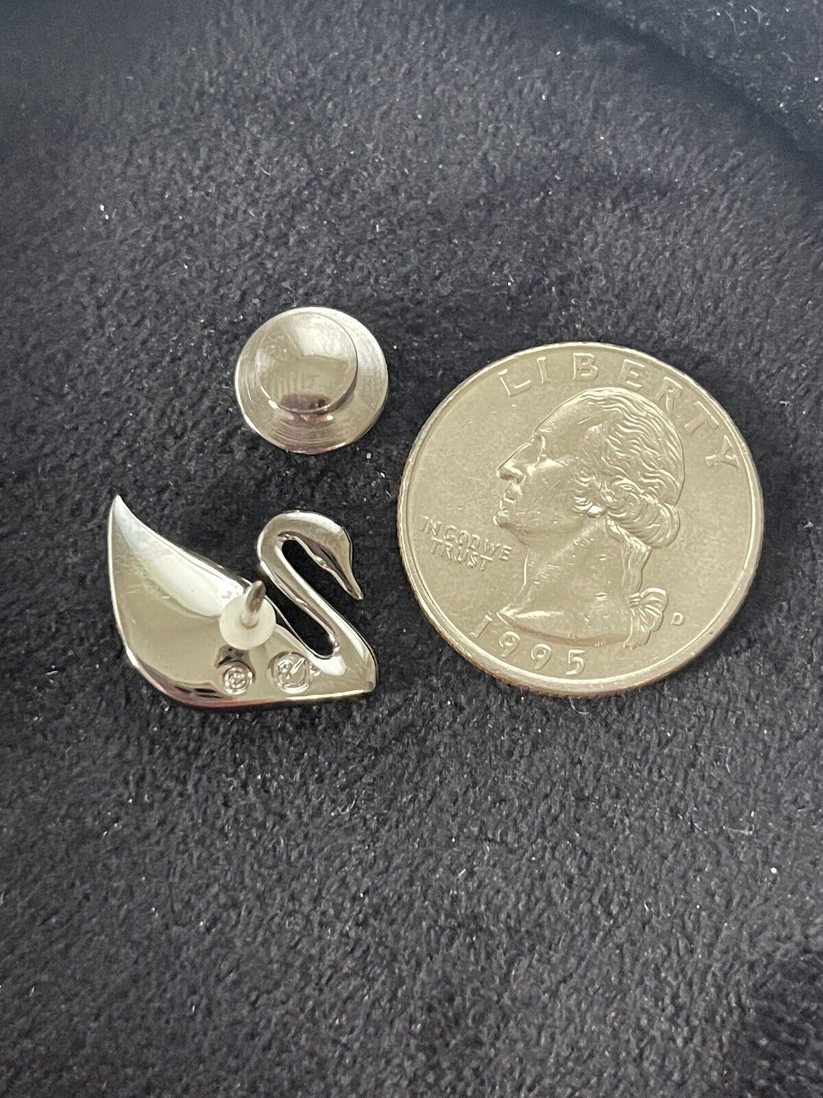 Swarovski Black Swan SCS Tac Pin Red & Pave Clear Crystals Dark Grey Silver 2003