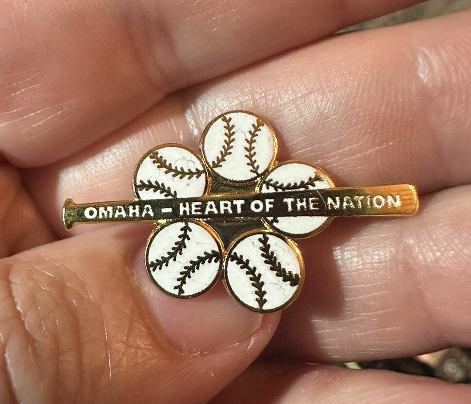 Vintage Omaha - Heart of the Nation Baseball Bat Ball Pin Badge Nebraska CWS