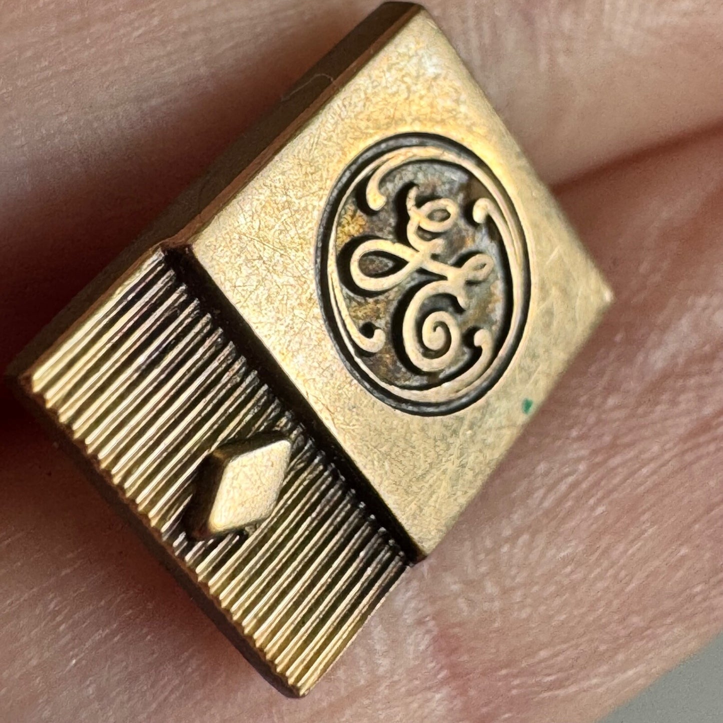 Vtg GE Lapel Pin Tie Tack Gold Tone General Electric Service Award 1/10 10k GF