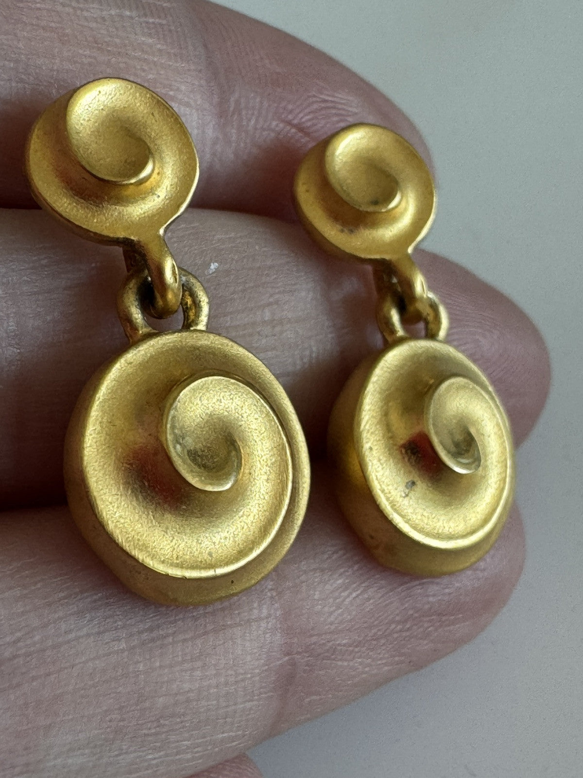 Givenchy Matte Gold Dangle Drop Swirl Pierced Earrings