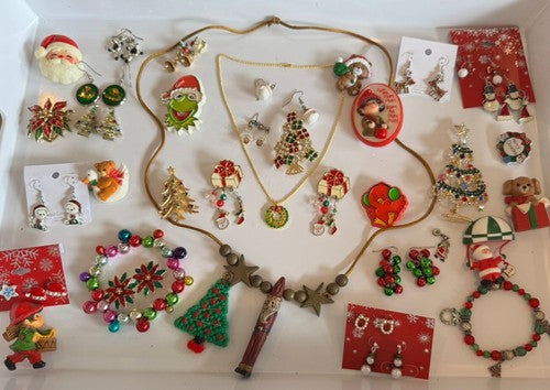 Lot Vintage To Now Christmas Pins Brooch Earrings Lot Some Signed 53pcs.