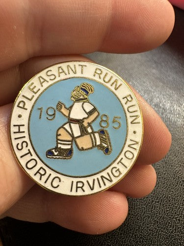 Historic Irvington 1985 Pleasant Run Run Indiana Indianapolis Lapel Pin