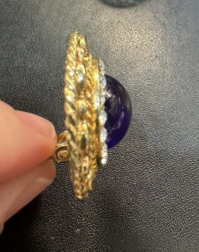 FABULOUS 1980's 1990’s Vintage PURPLE CABOCHON Rhinestone GOLD TONECLIP EARRINGS