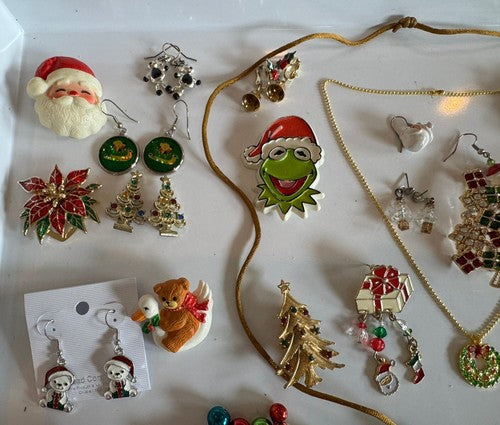 Lot Vintage To Now Christmas Pins Brooch Earrings Lot Some Signed 53pcs.