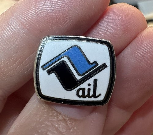 Vail Ski Badge Pin Colorado Rare Black over Blue Inverted Colors
