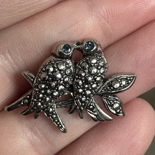 Vintage Avon Marcasite Lovebirds Brooch Pin Bird Rhinestone Love Birds