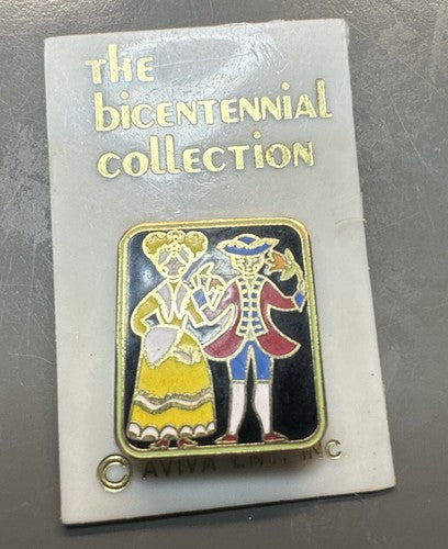 The Bicentennial Collection Aviva Ent. Inc. Pin Brooch Lapel Colonial Couple