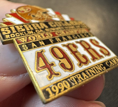 1990 San Francisco 49ers Training Camp Rocklin Ca Collector Pin - Sierra College