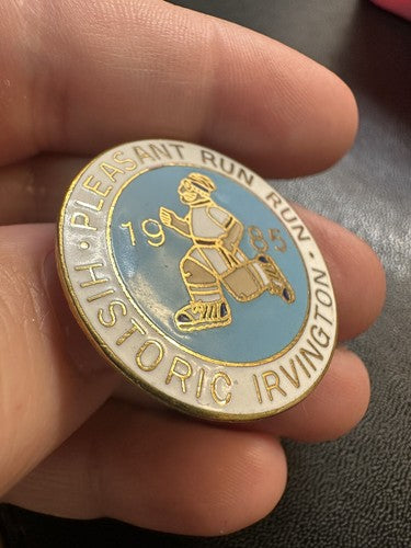 Historic Irvington 1985 Pleasant Run Run Indiana Indianapolis Lapel Pin