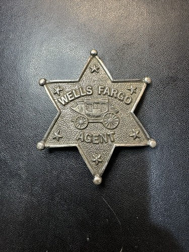 Vintage WELLS FARGO Agent Star Metal Pin/Badge