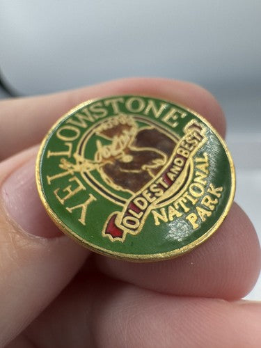 Yellowstone National Park OLDEST AND BEST Moose Enamel Collectible Pin Souvenir