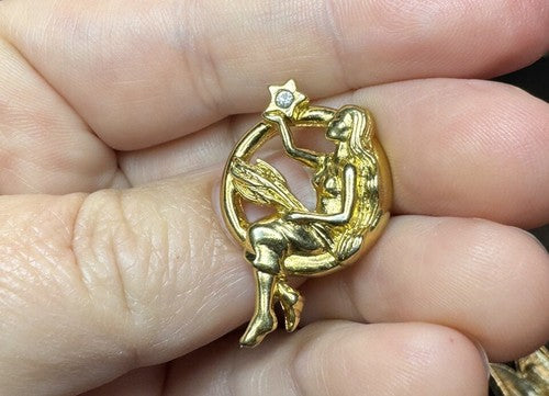 VIRGO Zodiac Maiden Astrology Horoscope Rhinestone Gold Tone Pin Avon