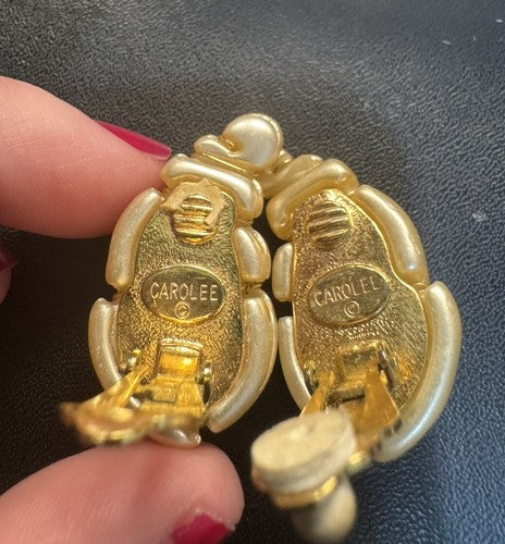 Vintage Carolee Conch Crystal Shell Seashell Clip On Earrings